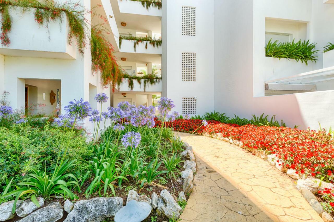 Sea & Mountain View Penthouse Appartement Estepona Buitenkant foto